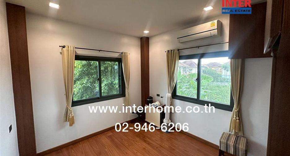 Casa en venta de 4 habitaciones en Bang Kruai, Nonthaburi