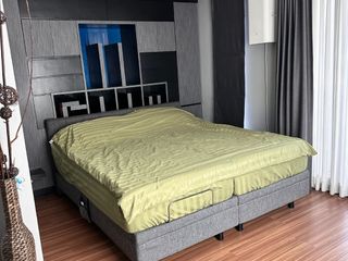 Casa adosada en venta de 5 habitaciones en Suan Luang, Bangkok