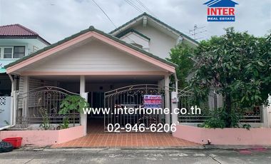 For sale 5 bedrooms house in Khlong Sam Wa, Bangkok