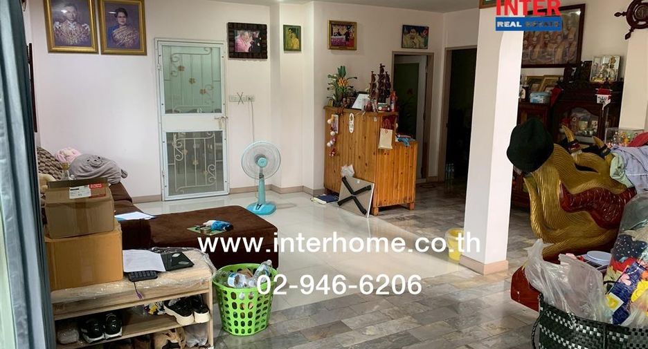 À vendre 5 chambres maison à Khlong Sam Wa, Bangkok