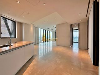 For sale 2 bedrooms condo in Khlong San, Bangkok