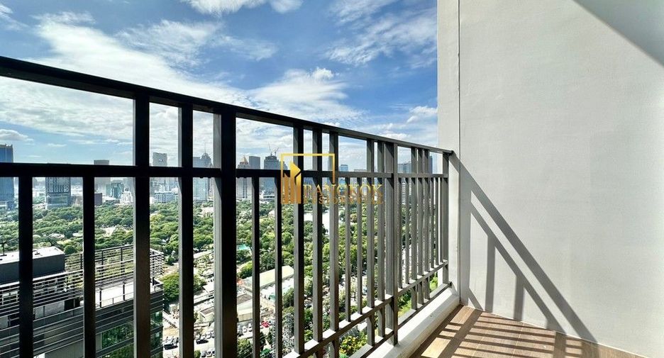Condo en alquiler y en venta de 3 habitaciones en Pathum Wan, Bangkok