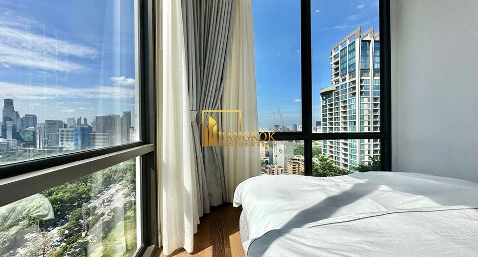 Condo en alquiler y en venta de 3 habitaciones en Pathum Wan, Bangkok