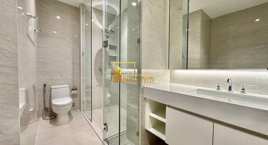 Condo en alquiler y en venta de 3 habitaciones en Pathum Wan, Bangkok