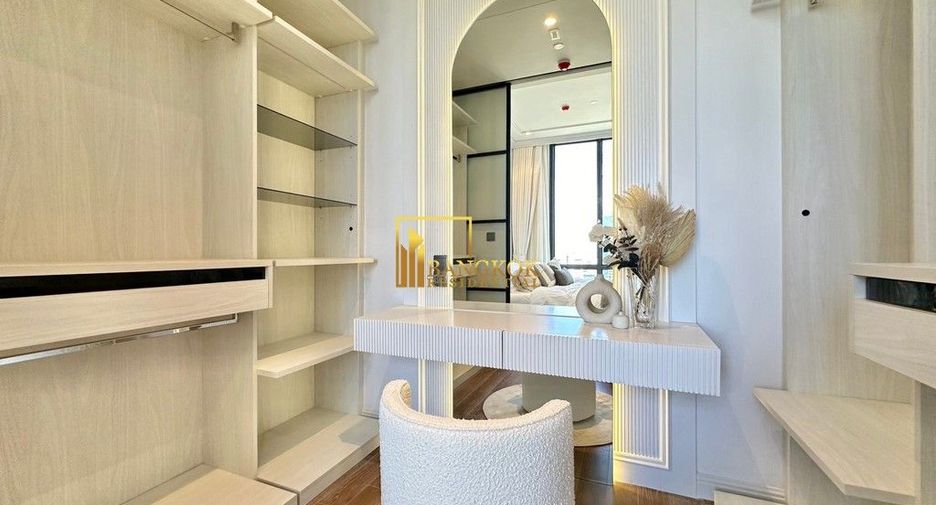 Condo en alquiler y en venta de 3 habitaciones en Pathum Wan, Bangkok