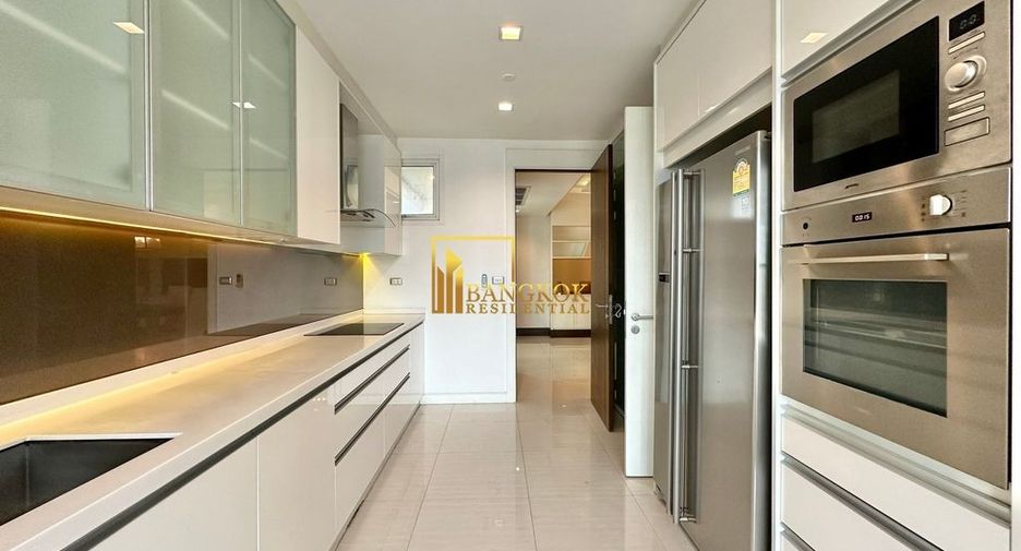 Wohnung zur Miete und zum Kauf mit 4 Zimmer in Khlong Toei, Bangkok