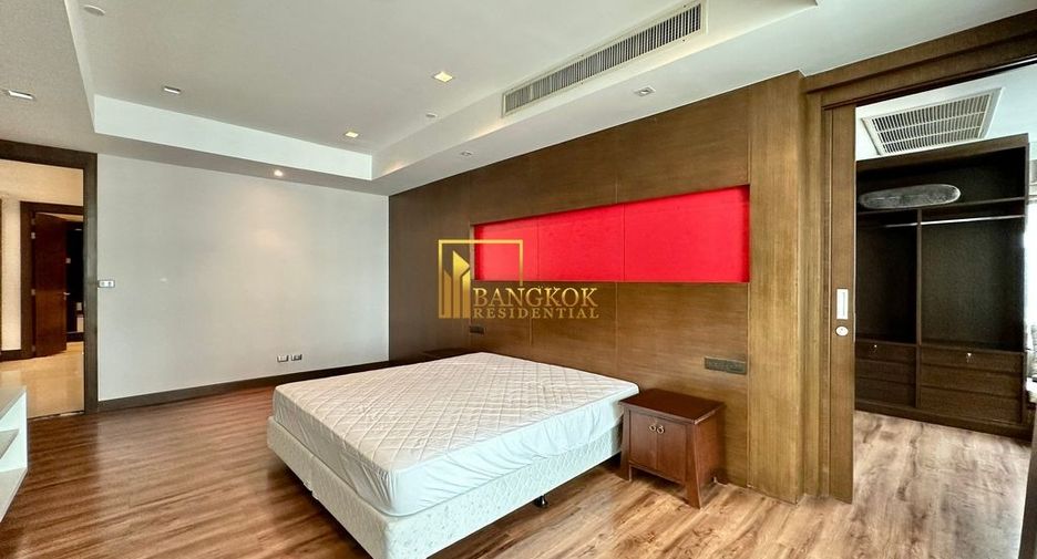 Wohnung zur Miete und zum Kauf mit 4 Zimmer in Khlong Toei, Bangkok