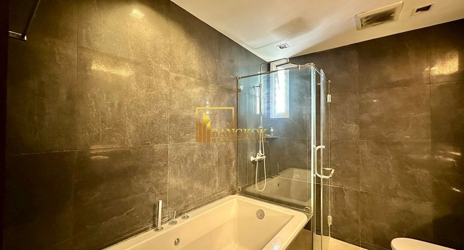 Wohnung zur Miete und zum Kauf mit 4 Zimmer in Khlong Toei, Bangkok