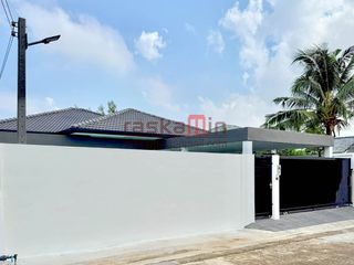 For sale 3 ベッドルーム villa in Bang Lamung, Chonburi