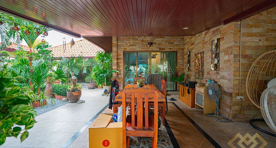 For sale 3 bedrooms house in Sattahip, Chonburi