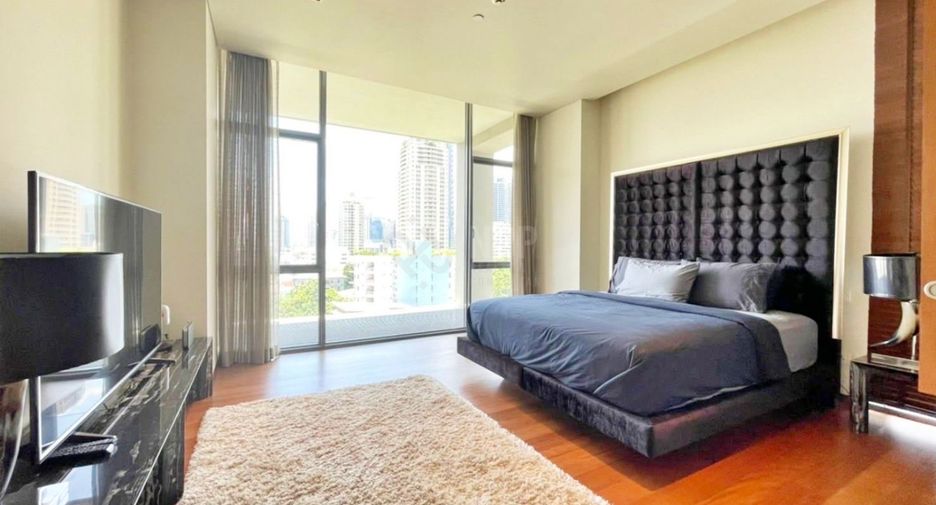 À louer 3 chambres condo à Khlong Toei, Bangkok