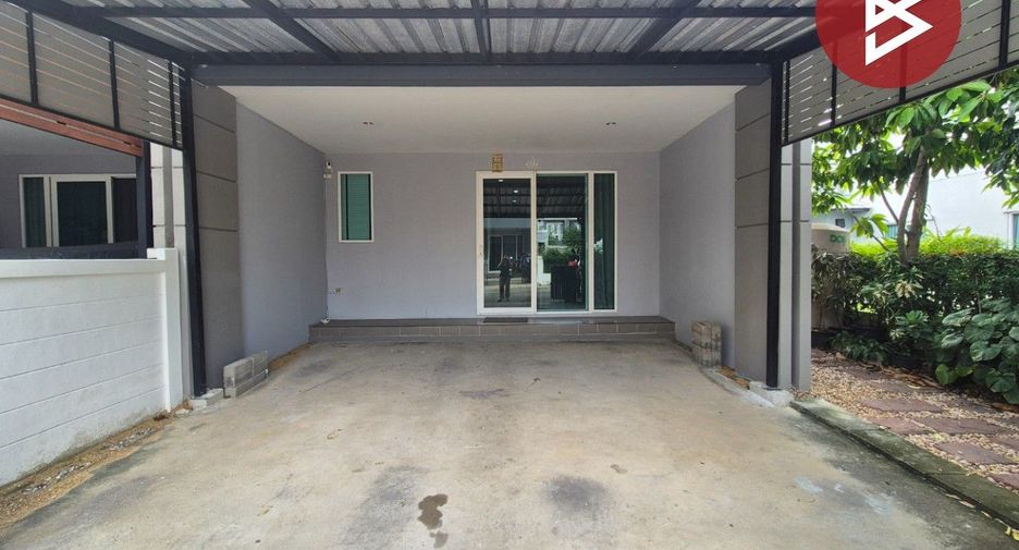 Casa adosada en alquiler y en venta de 4 habitaciones en Bang Yai, Nonthaburi