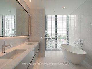 Condo en alquiler y en venta de 2 habitaciones en Pathum Wan, Bangkok