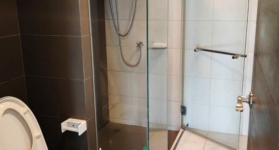 For sale 3 bedrooms townhouse in Don Mueang, Bangkok