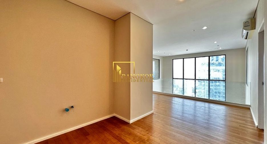 For rent and for sale 4 bedrooms condo in Watthana, Bangkok