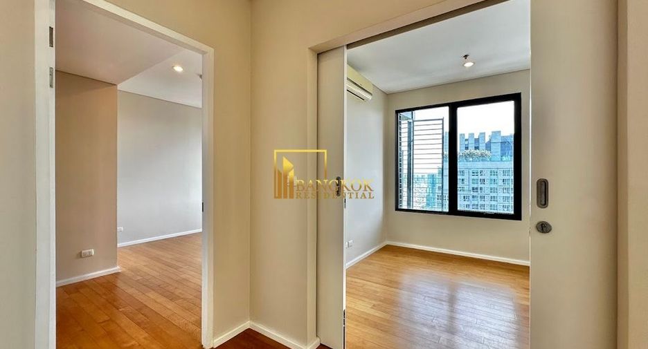 For rent and for sale 4 bedrooms condo in Watthana, Bangkok