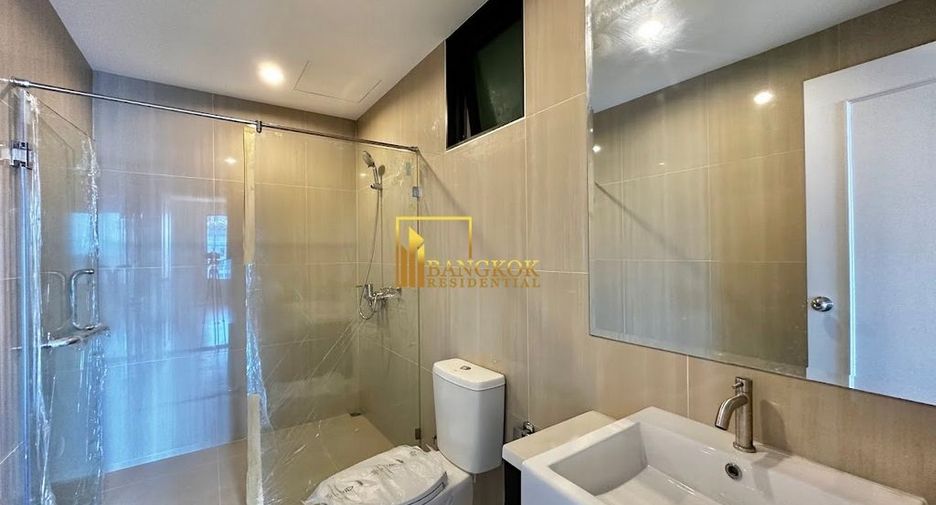 For rent and for sale 4 bedrooms condo in Watthana, Bangkok