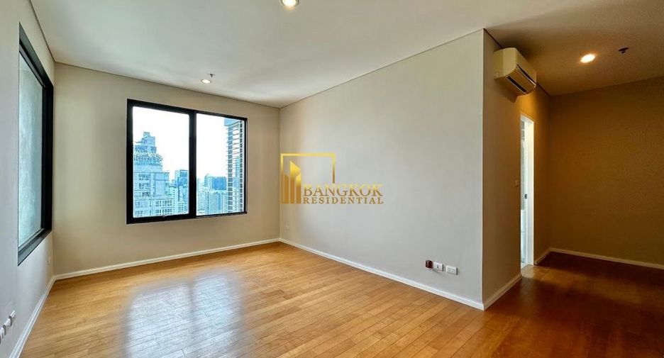 For rent and for sale 4 bedrooms condo in Watthana, Bangkok