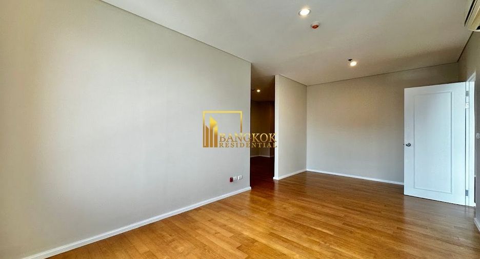 For rent and for sale 4 bedrooms condo in Watthana, Bangkok