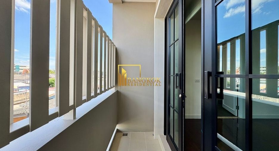 Wohnung zum Kauf mit 5 Zimmer in Yan Nawa, Bangkok