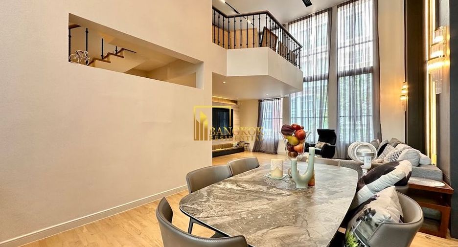 À vendre 3 chambres condo à Watthana, Bangkok