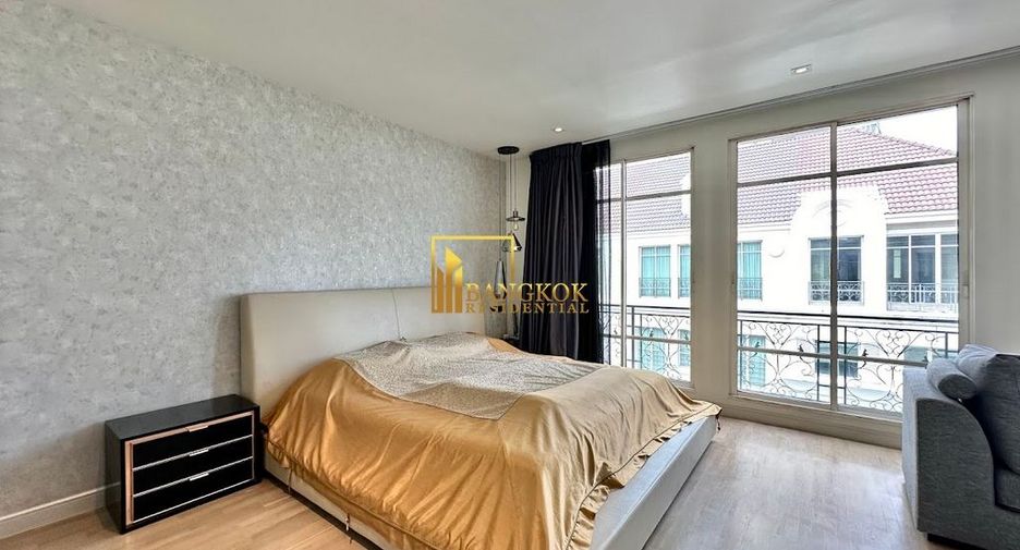 À vendre 3 chambres condo à Watthana, Bangkok