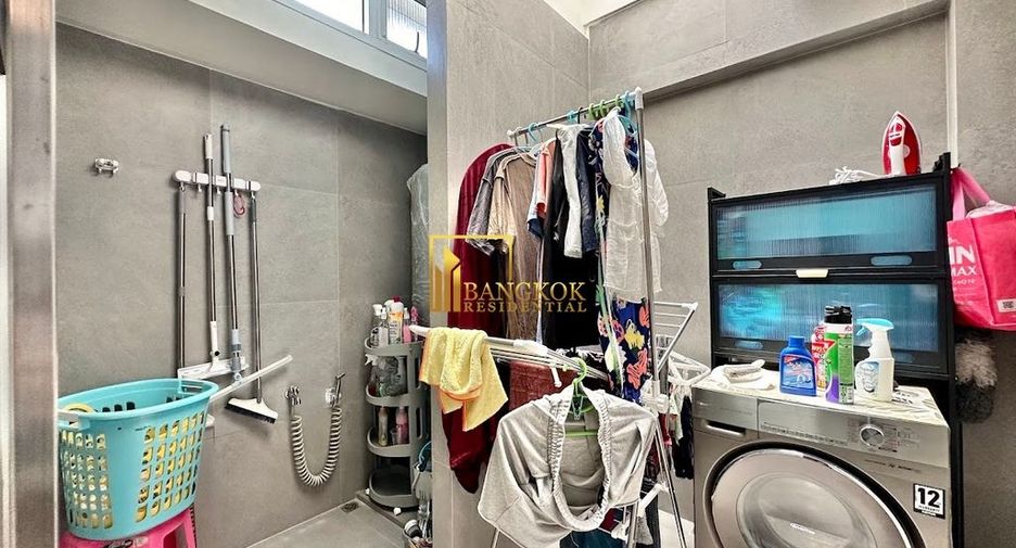 À vendre 3 chambres condo à Watthana, Bangkok