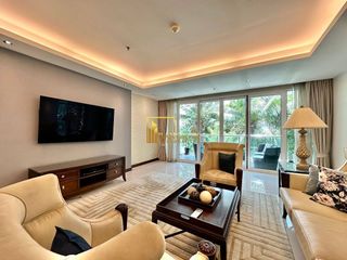 Condo en alquiler y en venta de 4 habitaciones en Khlong Toei, Bangkok