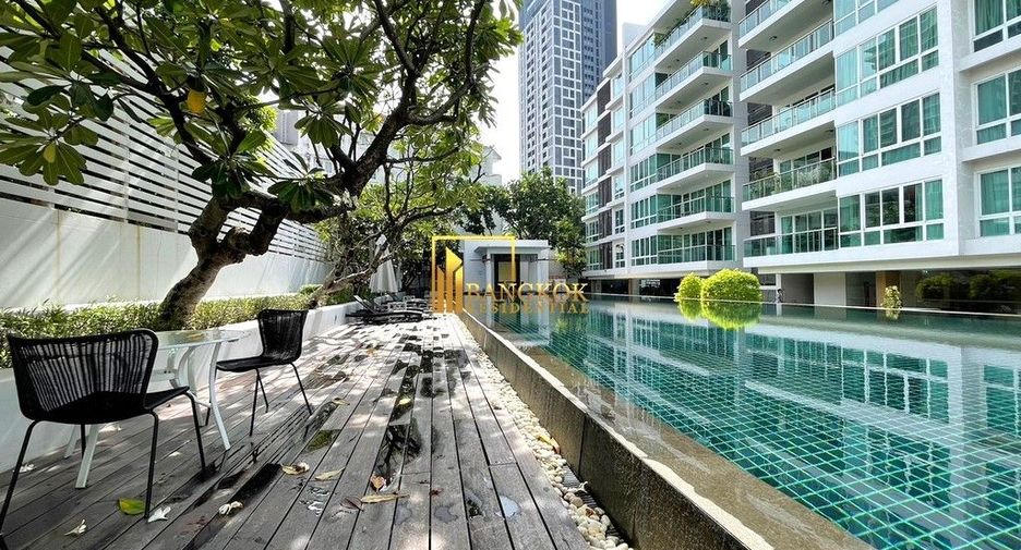 Condo en alquiler y en venta de 4 habitaciones en Khlong Toei, Bangkok