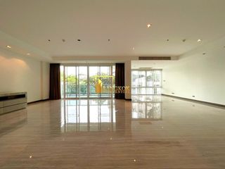 Condo en alquiler y en venta de 4 habitaciones en Khlong Toei, Bangkok