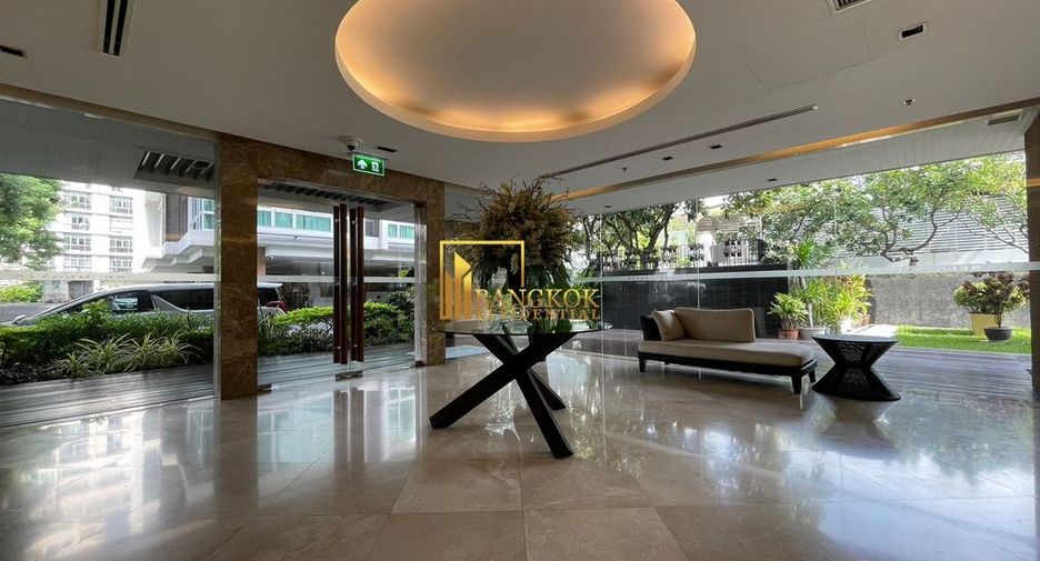 Condo en alquiler y en venta de 4 habitaciones en Khlong Toei, Bangkok