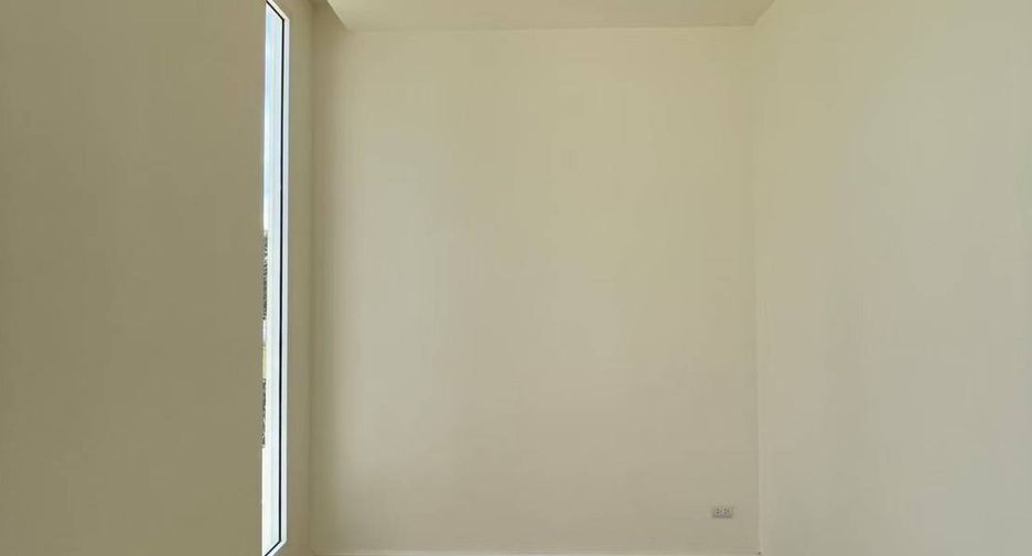 For sale 3 bedrooms townhouse in Bang Phli, Samut Prakan