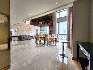 À louer et à vendre 4 chambres condo à Watthana, Bangkok
