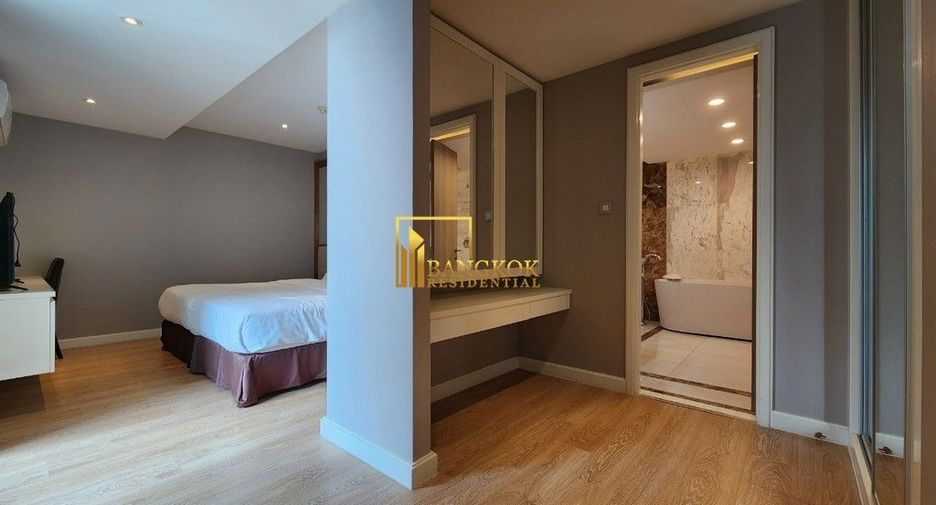 Wohnung zur Miete und zum Kauf mit 4 Zimmer in Watthana, Bangkok