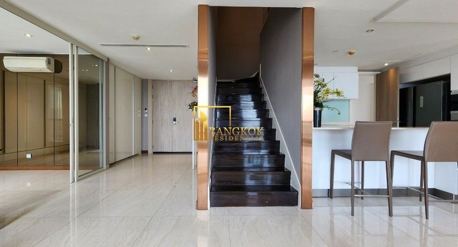 Wohnung zur Miete und zum Kauf mit 4 Zimmer in Watthana, Bangkok