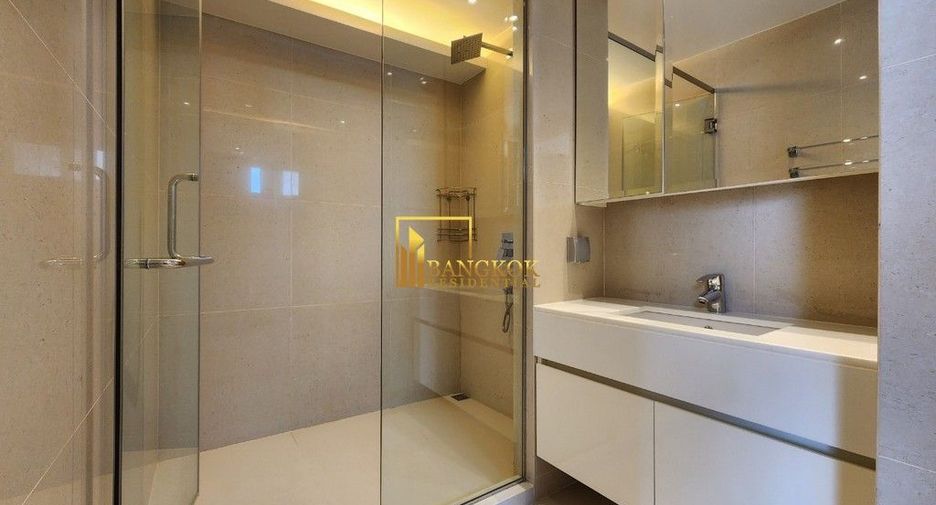 Wohnung zur Miete und zum Kauf mit 4 Zimmer in Watthana, Bangkok