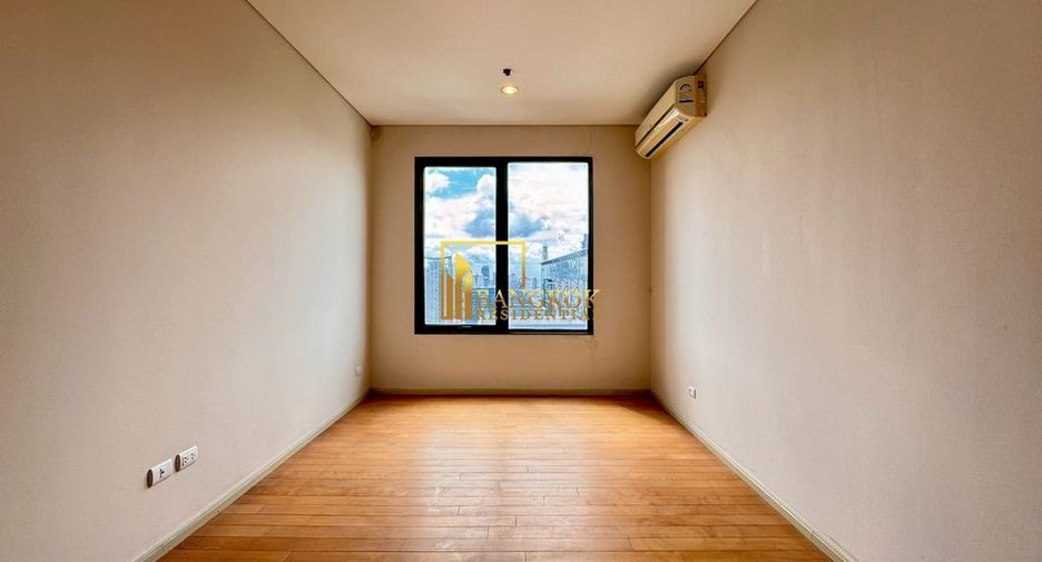 For sale 5 bedrooms condo in Watthana, Bangkok