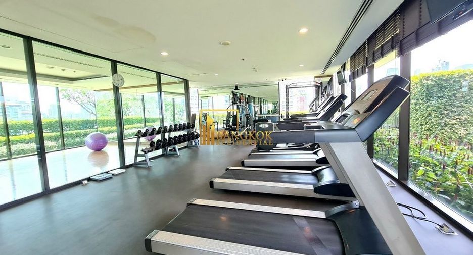 For sale 5 bedrooms condo in Watthana, Bangkok