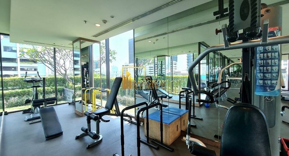 For sale 5 bedrooms condo in Watthana, Bangkok