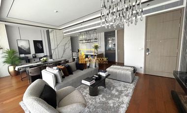 For sale 2 bedrooms condo in Khlong Toei, Bangkok