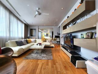 Condo en venta de 4 habitaciones en Khlong Toei, Bangkok