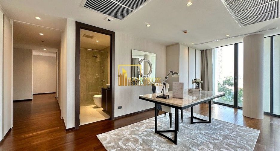 À vendre 3 chambres condo à Watthana, Bangkok