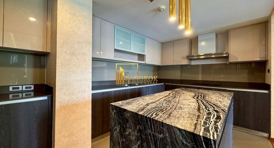 Wohnung zur Miete und zum Kauf mit 4 Zimmer in Sathon, Bangkok