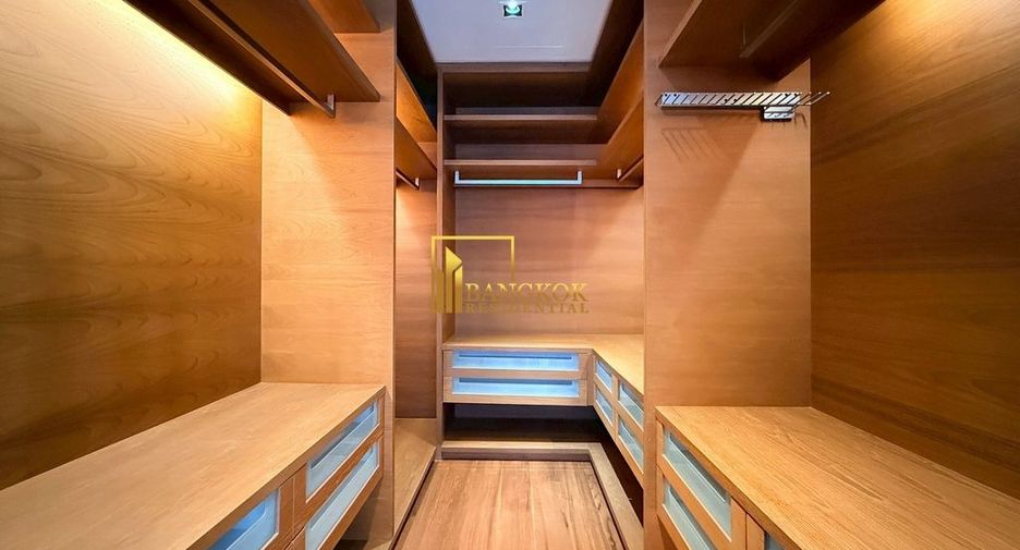 For sale 2 bedrooms condo in Sathon, Bangkok