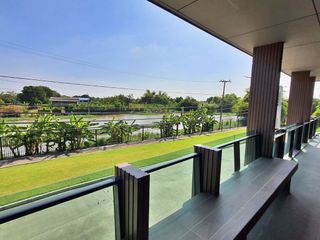 For sale 5 bedrooms house in Bang Sao Thong, Samut Prakan
