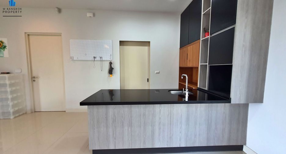 For sale 5 ベッドルーム house in Bang Sao Thong, Samut Prakan