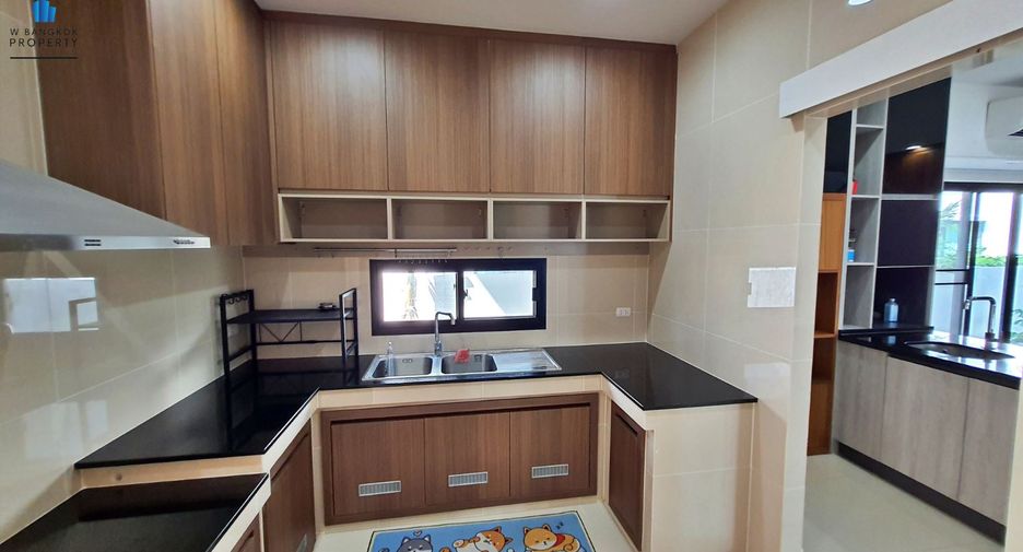 For sale 5 ベッドルーム house in Bang Sao Thong, Samut Prakan