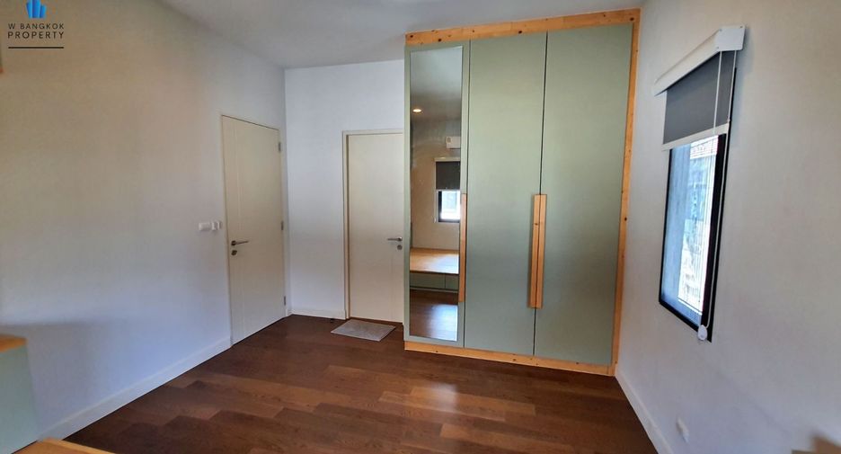 For sale 5 ベッドルーム house in Bang Sao Thong, Samut Prakan