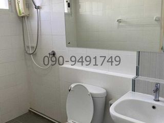 For rent 2 bedrooms townhouse in Phra Samut Chedi, Samut Prakan