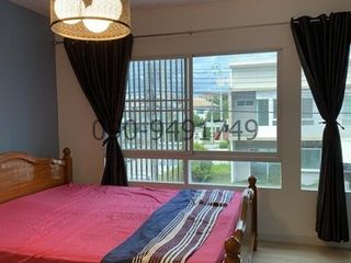 For rent 2 bedrooms townhouse in Phra Samut Chedi, Samut Prakan